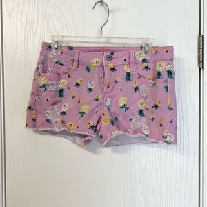 Arizona Jean Co. Pink Pineapple distressed Shorts